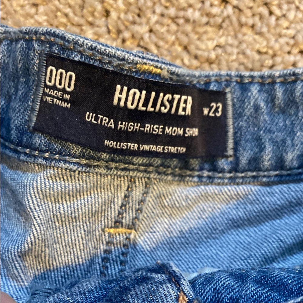Hollister Women's Blue Denim Shorts - Picture 3 of 3